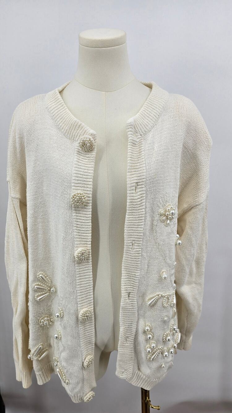 Vintage 1990s Victoria Harbour Grandmillenial Heirloom White Beaded Cardigan
